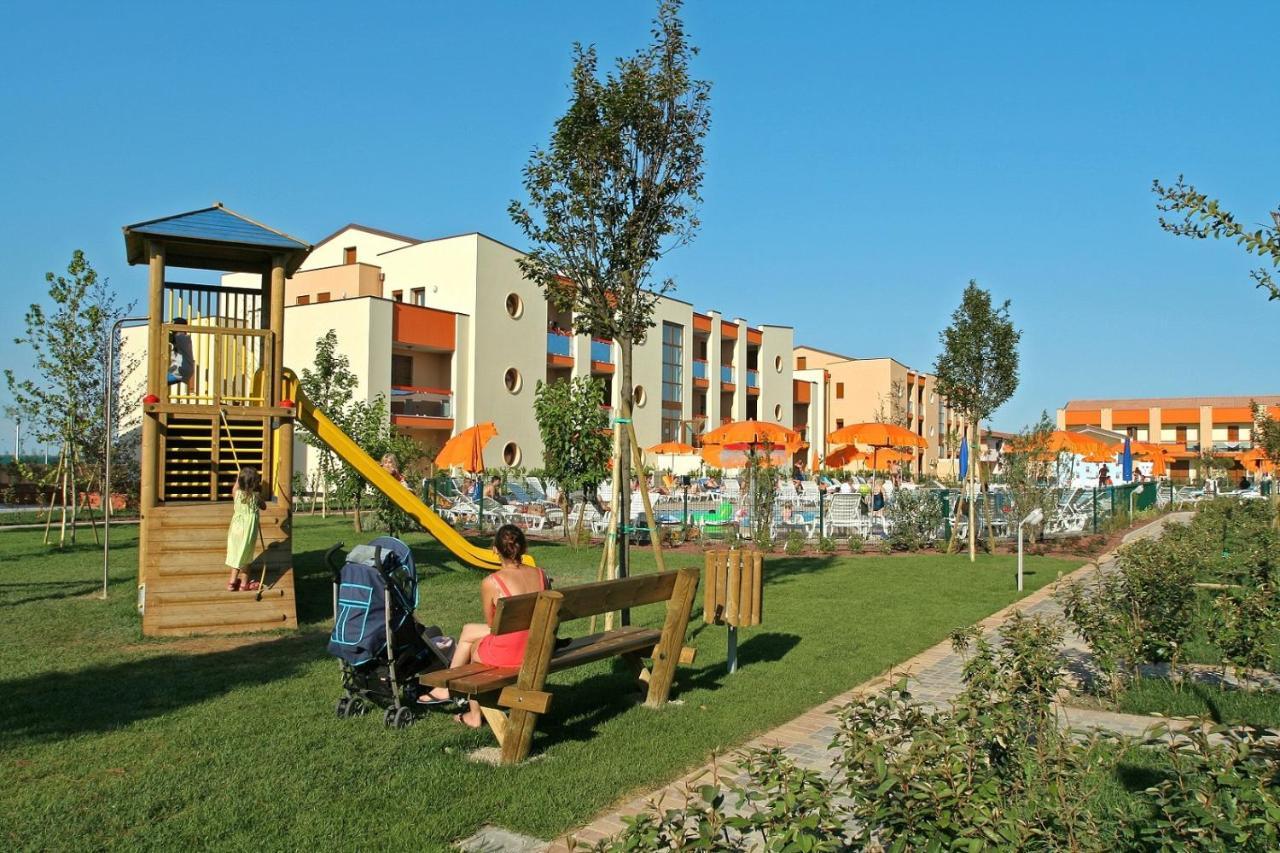 Ginepri Lido Altanea Apartment กาออร์เล ภายนอก รูปภาพ