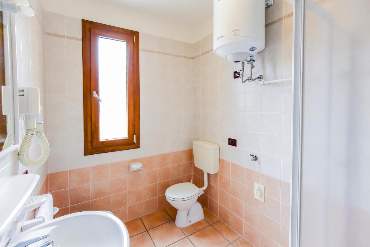 Ginepri Lido Altanea Apartment กาออร์เล ภายนอก รูปภาพ